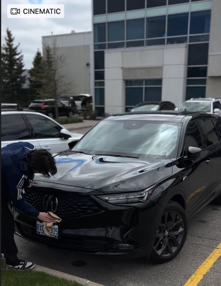 SUV exterior detailing in progress